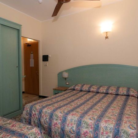 Hotel Magnolia Albenga Eksteriør billede
