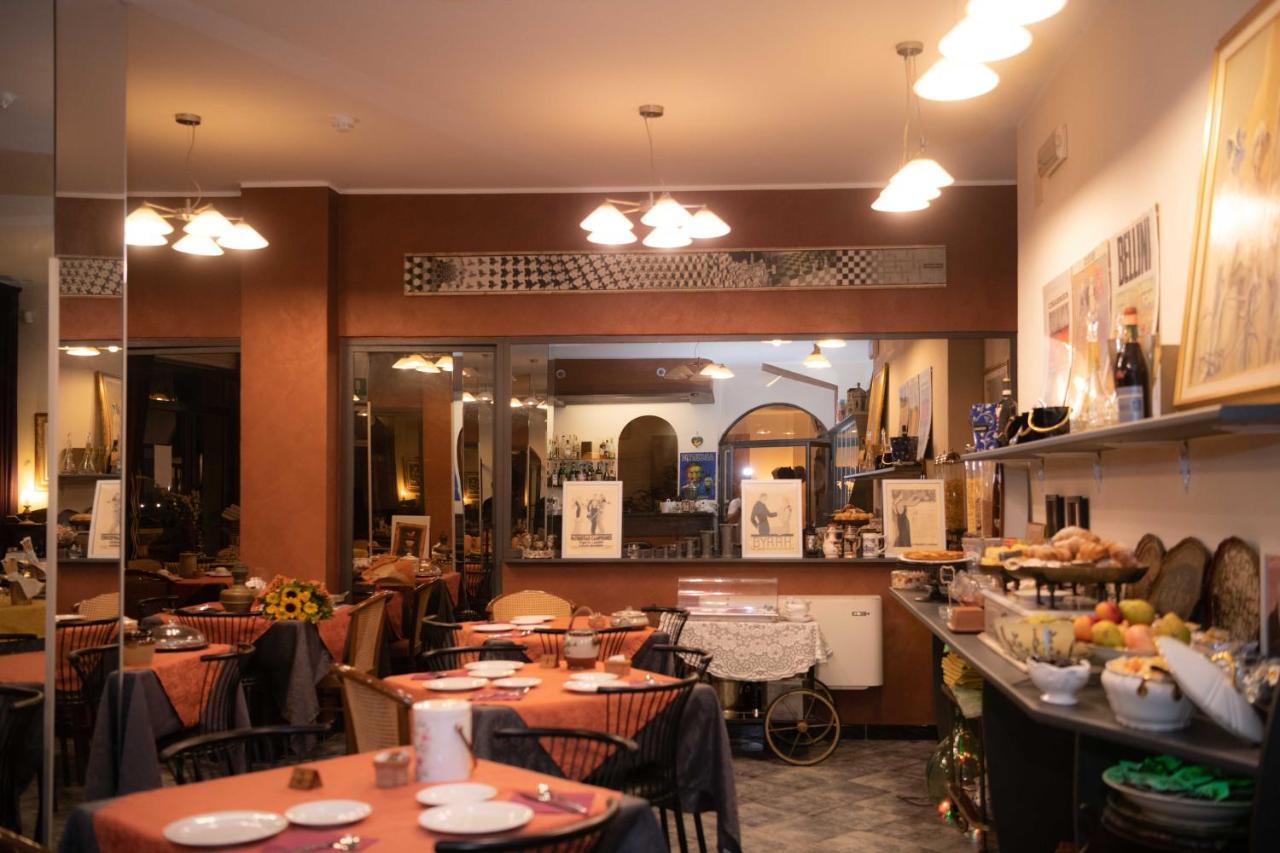 Hotel Magnolia Albenga Eksteriør billede