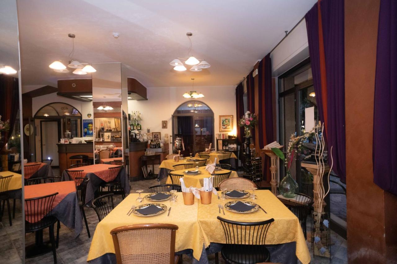 Hotel Magnolia Albenga Eksteriør billede