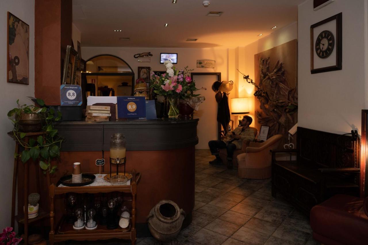 Hotel Magnolia Albenga Eksteriør billede