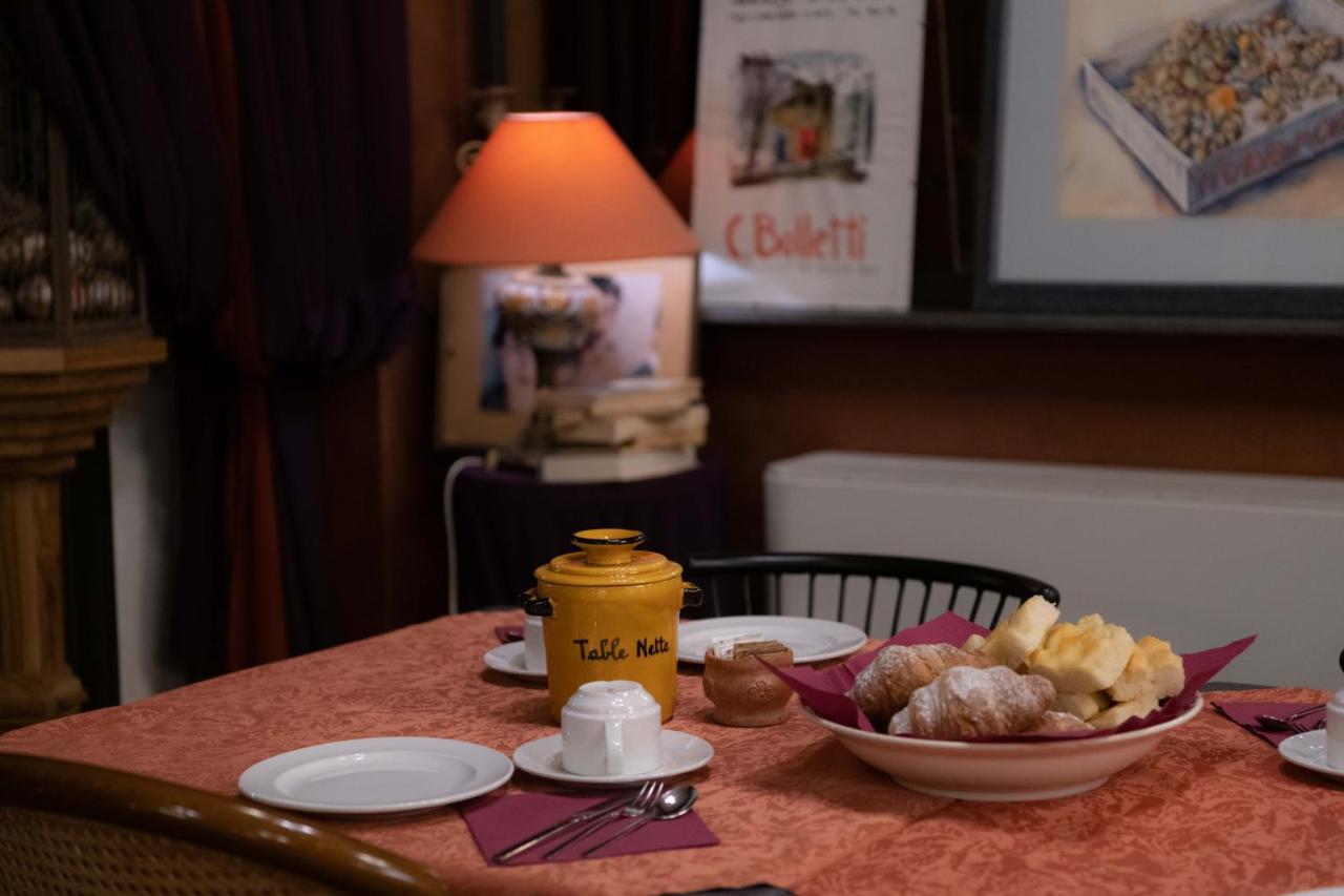 Hotel Magnolia Albenga Eksteriør billede