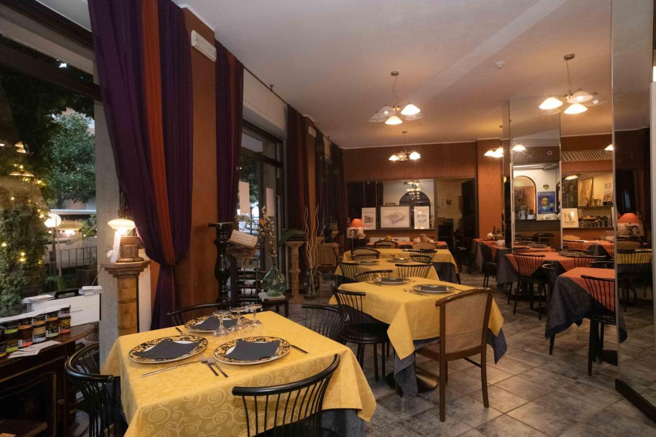 Hotel Magnolia Albenga Eksteriør billede