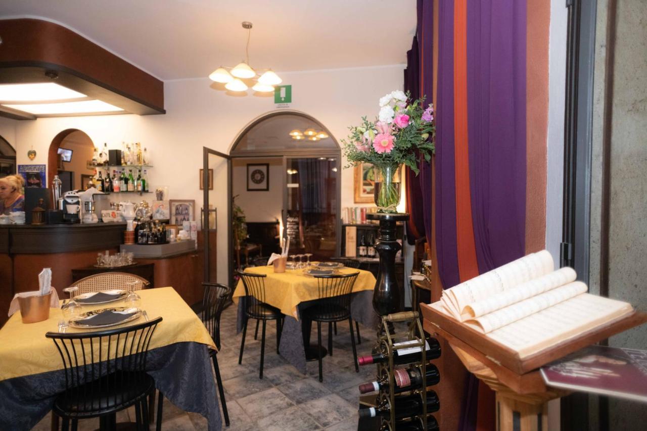 Hotel Magnolia Albenga Eksteriør billede