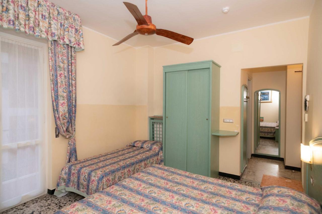 Hotel Magnolia Albenga Eksteriør billede